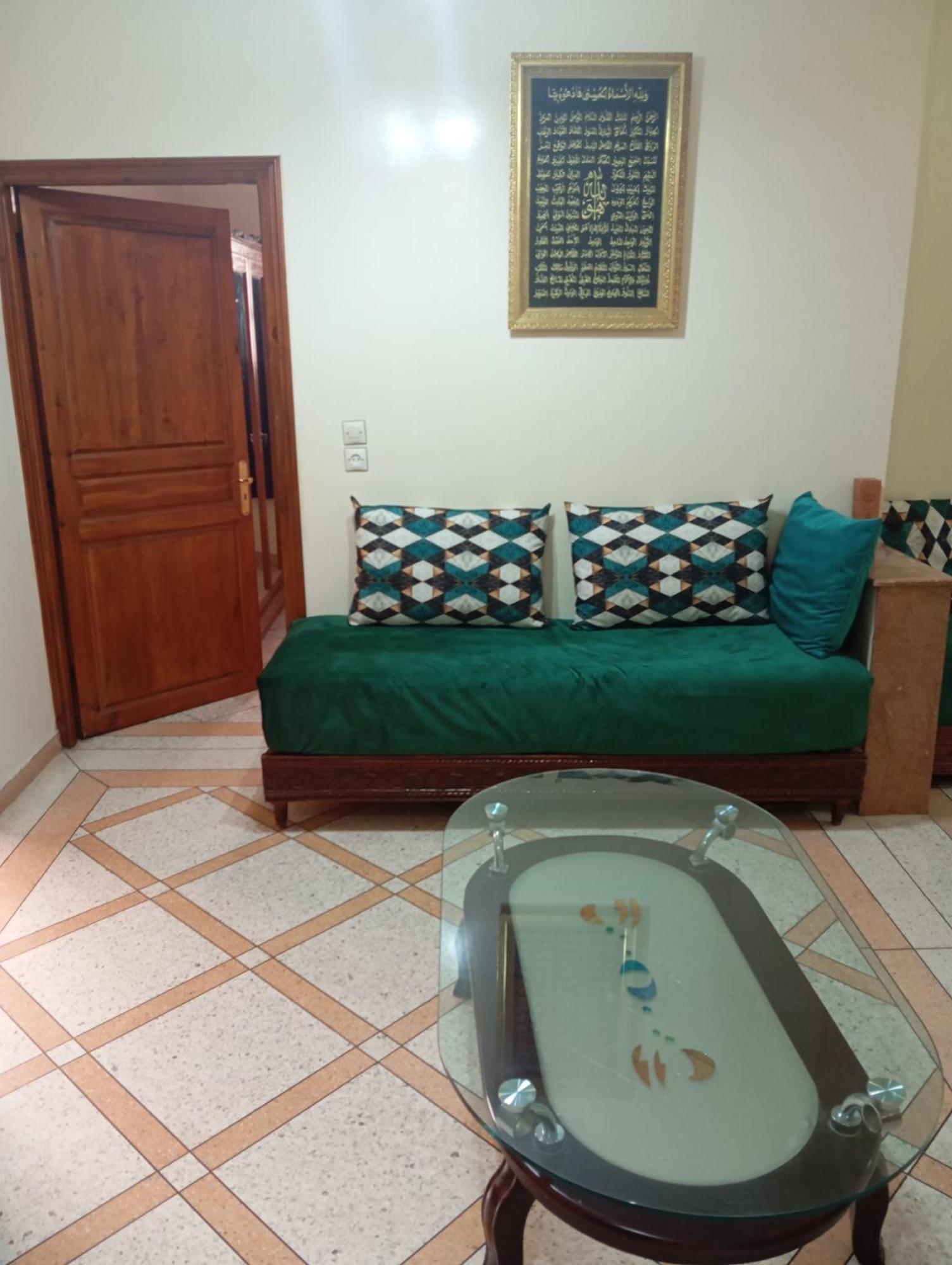Chez-Soi Apartment แมกเนส ภายนอก รูปภาพ