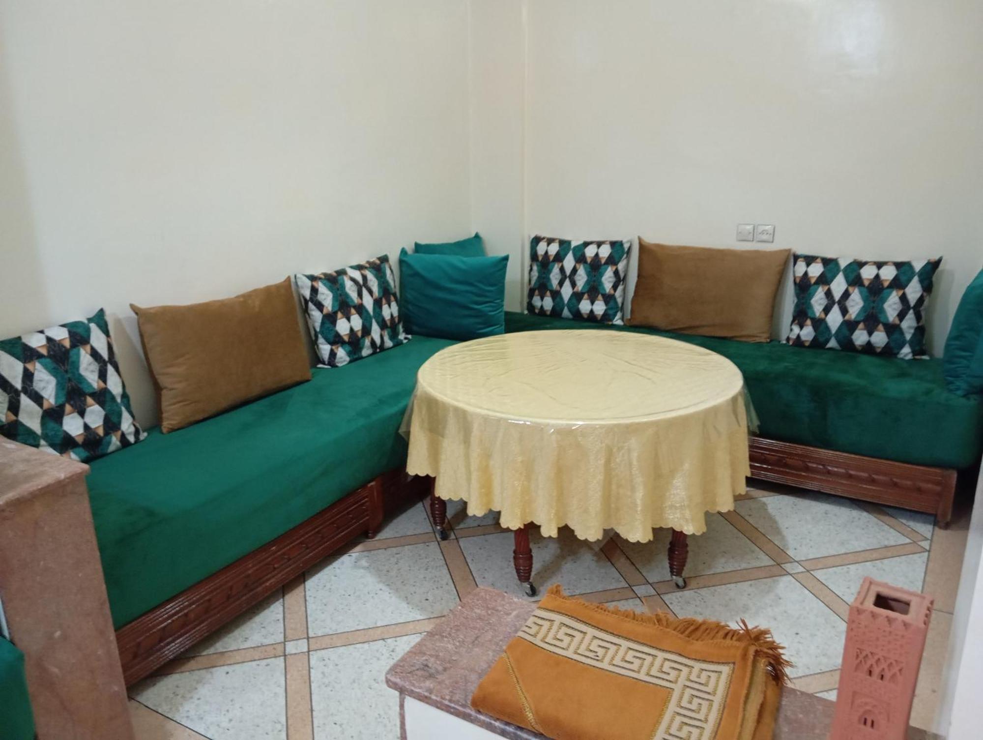 Chez-Soi Apartment แมกเนส ภายนอก รูปภาพ